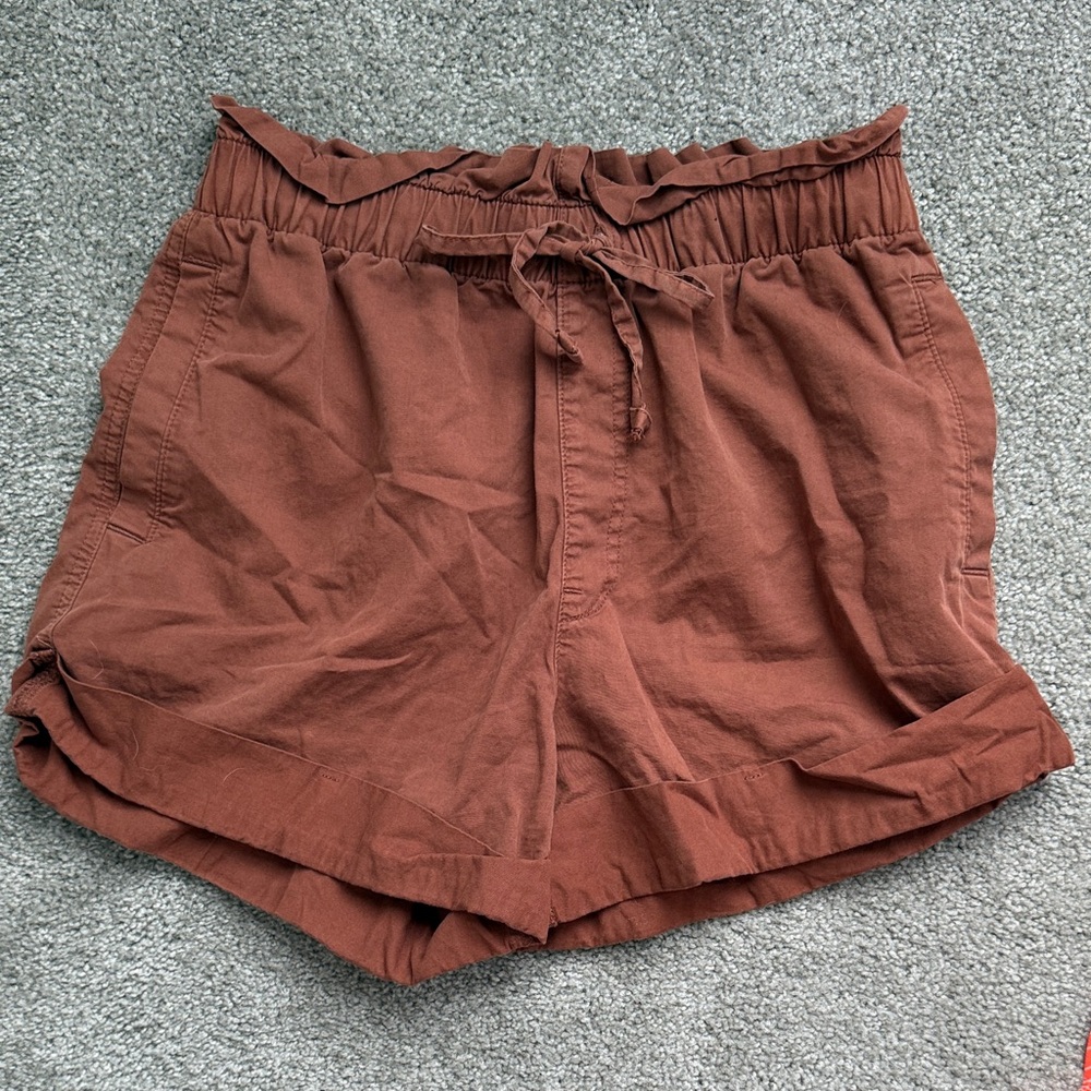 Abercrombie & Fitch High Waist Brown Shorts Size Medium